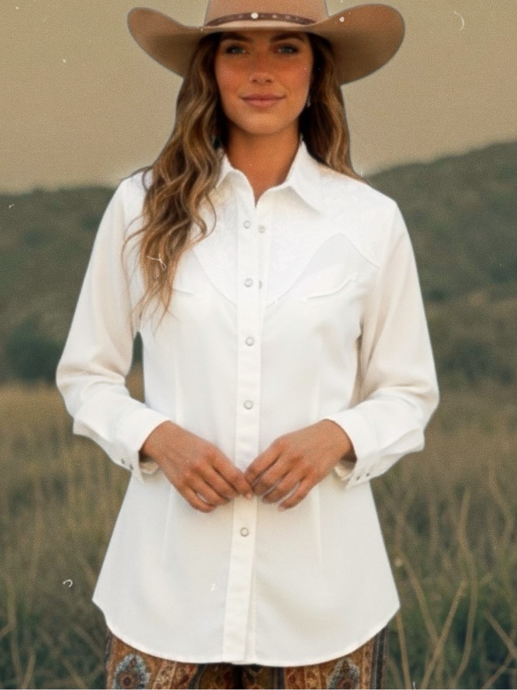 Vintage Panhandle Slim White Floral Embroidered Pearl Snap Shirt